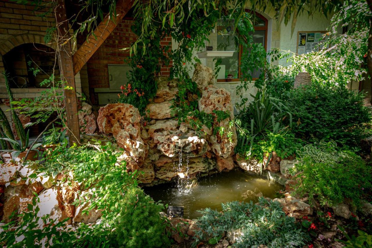 Hotel Insula Нептун Экстерьер фото