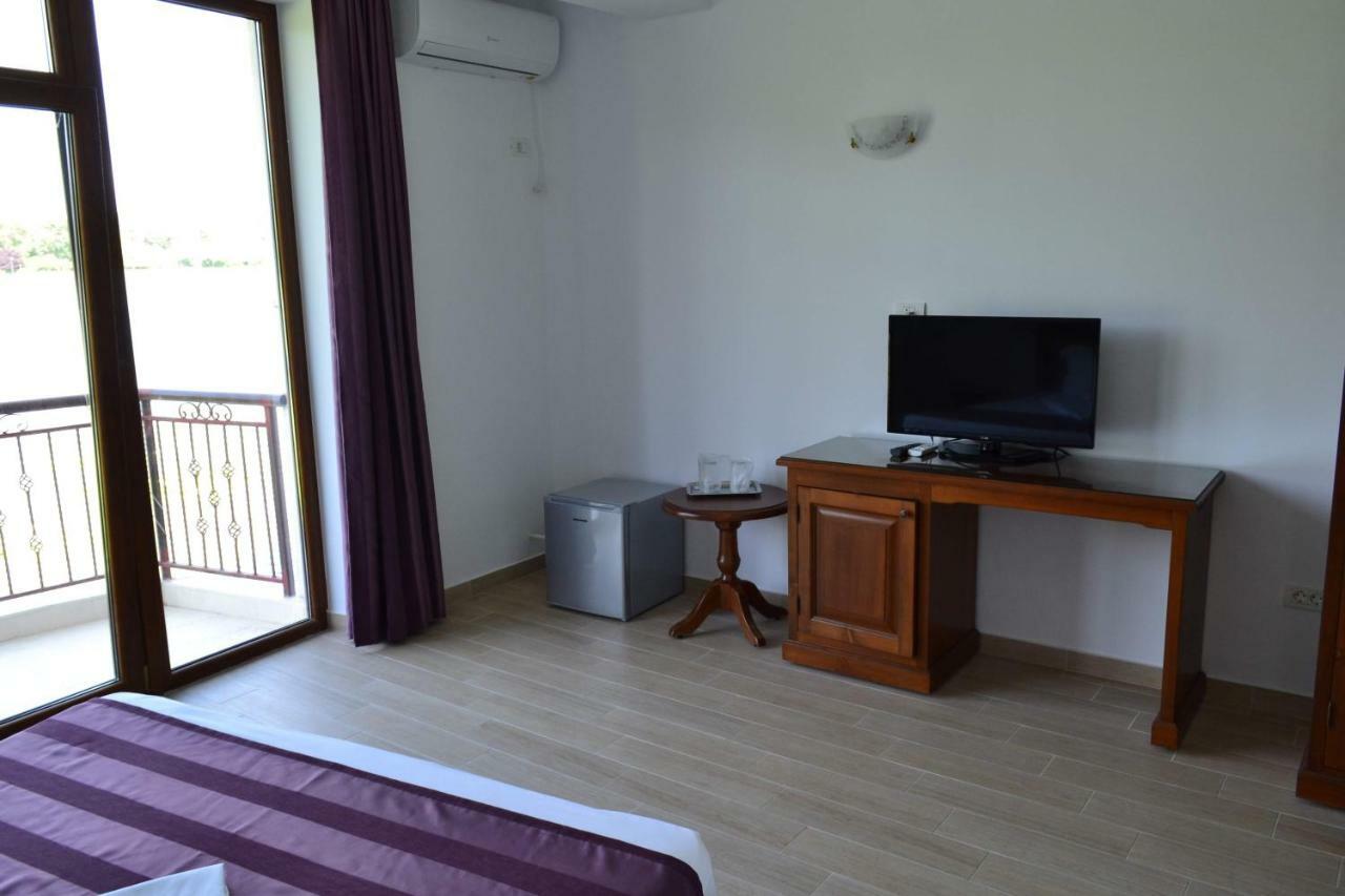Hotel Insula Нептун Экстерьер фото